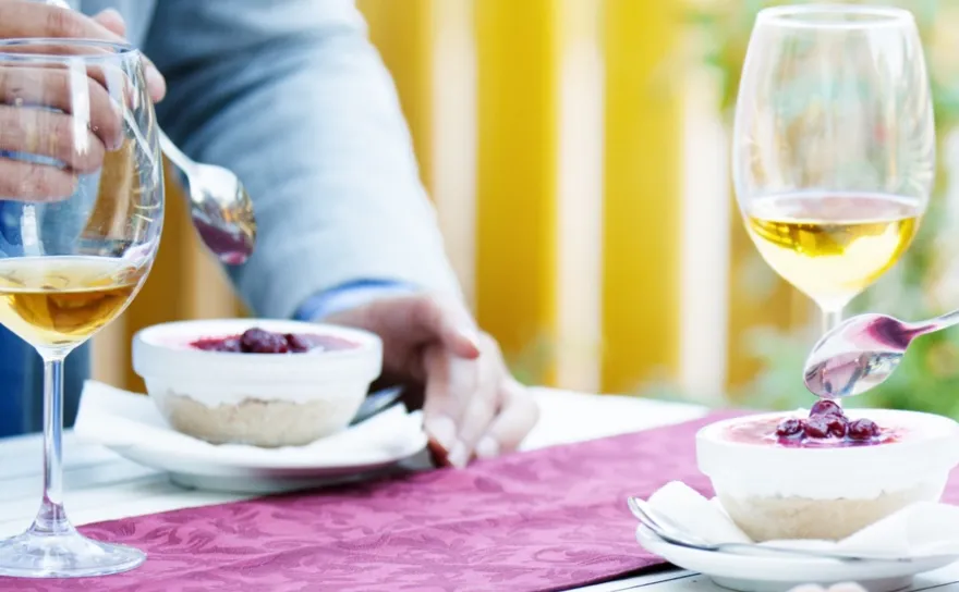 Dessert beer and wine