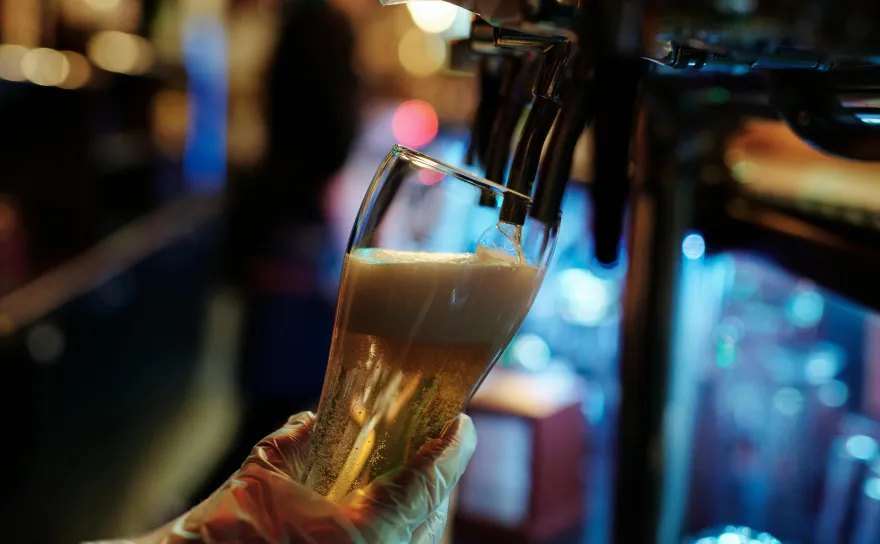Filling up beer glass