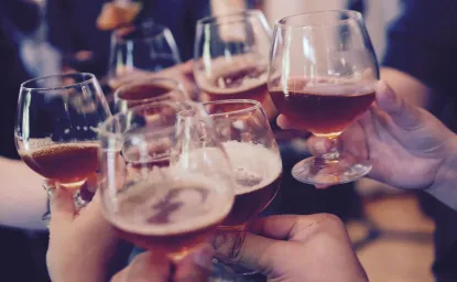 Toasting beer glasses